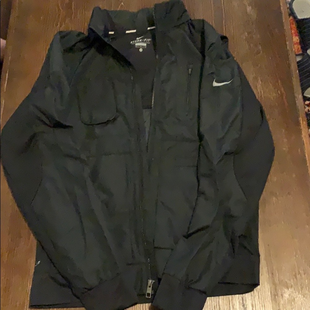 Nike Running Storm Fit Jacket Size Medium